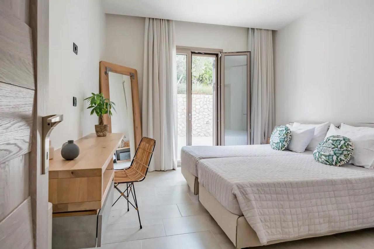 Etherealvilla-Family Villa With Pool Лурдата Екстериор снимка
